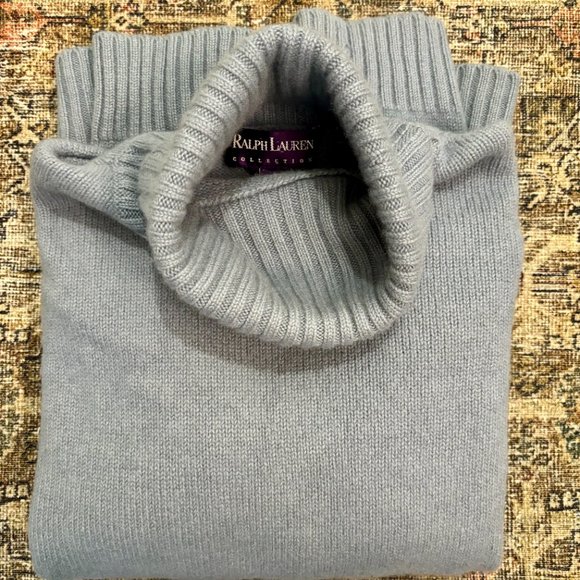 Ralph Lauren Collection Light Blue 100% Cashmere Turtleneck Sweater | Size L - Picture 7 of 7